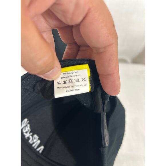 Mickey Mouse Hat with Ears Black Red Disney Snapback Classic Adjustable Unisex - Picture 7 of 8